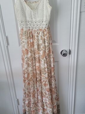 Crochet Bodice Floral Maxi Dress in Cream and Rust